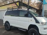 Mitsubishi Delica 2003 годаfor7 500 000 тг. в Алматы – фото 3