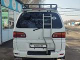 Mitsubishi Delica 2003 годаfor7 500 000 тг. в Алматы – фото 4