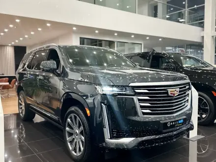 Cadillac Escalade Premium Luxury Platinum 2022 года за 110 000 000 тг. в Атырау – фото 2