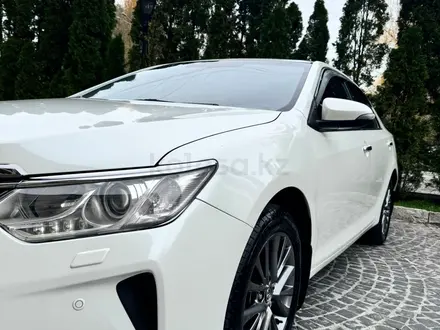 Toyota Camry 2016 года за 13 500 000 тг. в Алматы – фото 10