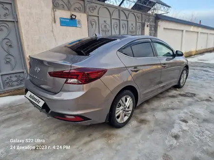 Hyundai Elantra 2020 года за 8 500 000 тг. в Шымкент – фото 8