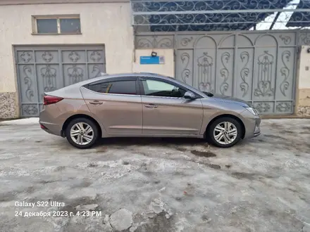 Hyundai Elantra 2020 года за 8 500 000 тг. в Шымкент – фото 12