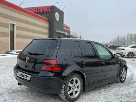 Volkswagen Golf 2002 года за 3 210 000 тг. в Астана – фото 12