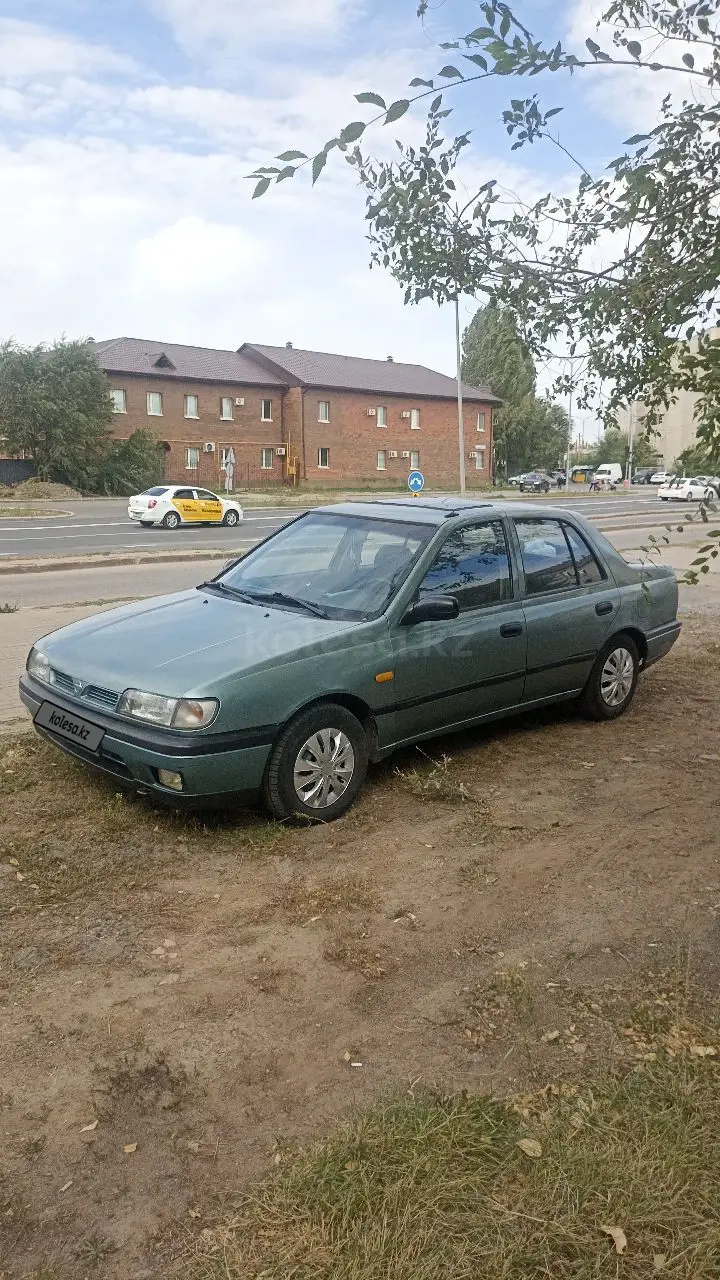 Nissan Sunny, 1993