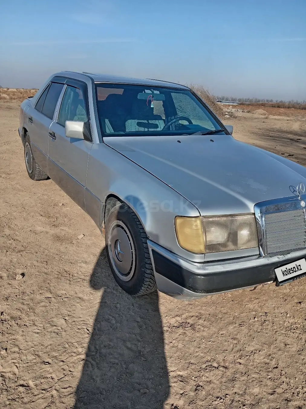 Mercedes-Benz E-Class, 1993