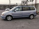 Hyundai Trajet 2004 года за 2 000 000 тг. в Шымкент – фото 2
