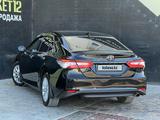 Toyota Camry 2020 года за 12 950 000 тг. в Актау – фото 3