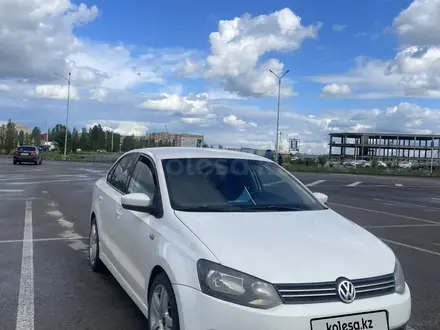 Volkswagen Polo 2012 года за 3 300 000 тг. в Актобе – фото 4