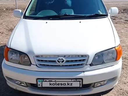 Toyota Ipsum 2000 года за 4 000 000 тг. в Алматы