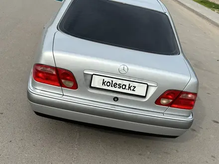 Mercedes-Benz E 280 1996 года за 4 000 000 тг. в Алматы – фото 15