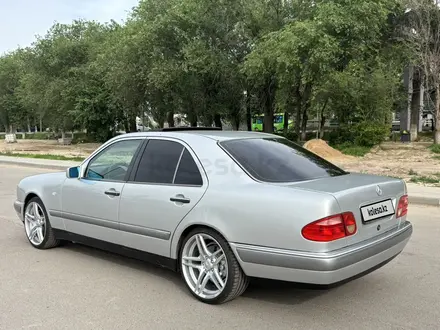 Mercedes-Benz E 280 1996 года за 4 000 000 тг. в Алматы – фото 17