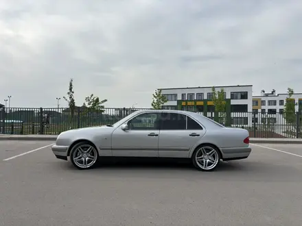 Mercedes-Benz E 280 1996 года за 4 000 000 тг. в Алматы – фото 23