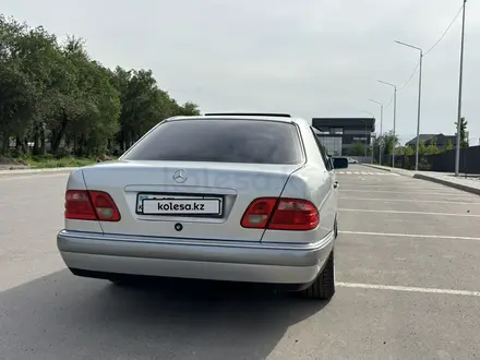 Mercedes-Benz E 280 1996 года за 4 000 000 тг. в Алматы – фото 39