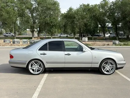 Mercedes-Benz E 280 1996 года за 4 000 000 тг. в Алматы – фото 41