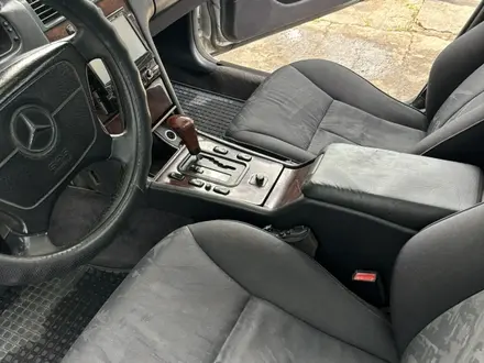 Mercedes-Benz E 280 1996 года за 4 000 000 тг. в Алматы – фото 50