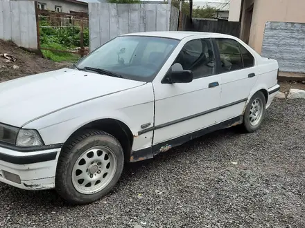 BMW 316 1992 года за 650 000 тг. в Алматы – фото 8