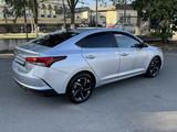 Hyundai Accent 2022 годаүшін7 100 000 тг. в Шымкент – фото 2