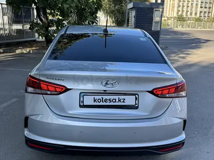 Hyundai Accent 2022 года за 7 100 000 тг. в Шымкент – фото 6