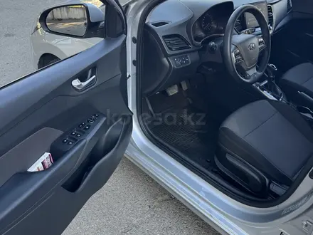 Hyundai Accent 2022 года за 7 100 000 тг. в Шымкент – фото 9