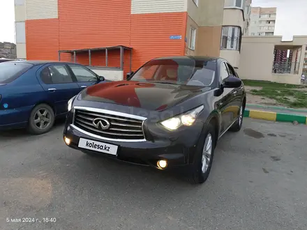 Infiniti FX35 2008 года за 8 000 000 тг. в Усть-Каменогорск – фото 2