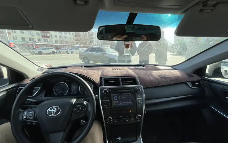 Toyota Camry 2016 года за 10 500 000 тг. в Атырау
