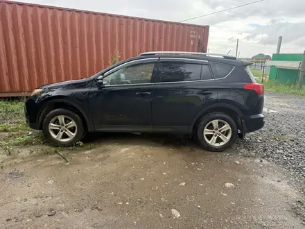 Toyota RAV4 2014 года за 6 200 000 тг. в Актобе – фото 4