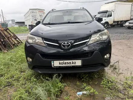 Toyota RAV4 2014 года за 6 200 000 тг. в Актобе