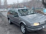 Volkswagen Passat 1990 года за 1 100 000 тг. в Есик – фото 5