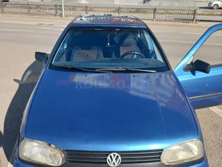 Volkswagen Golf 1993 года за 1 300 000 тг. в Астана – фото 17