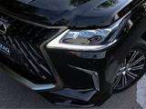 Lexus LX 570 2018 года за 48 800 000 тг. в Алматы – фото 5