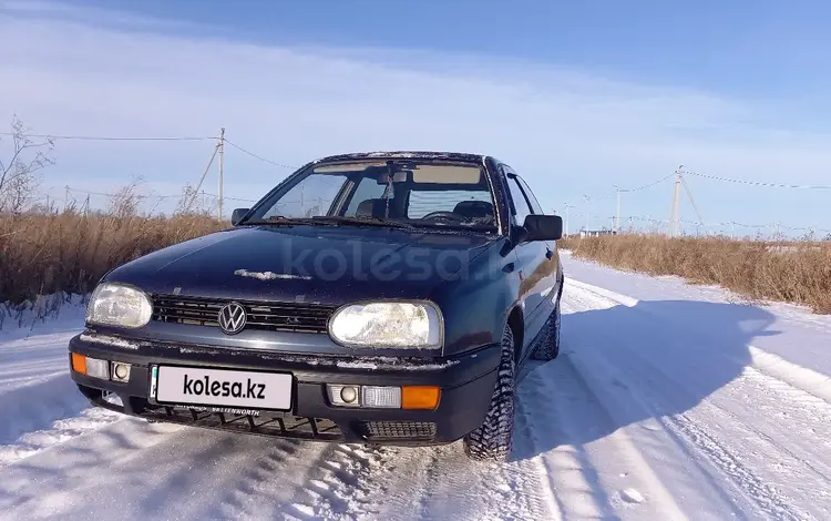 Volkswagen Golf 2002 годаүшін1 400 000 тг. в Петропавловск