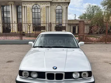 BMW 520 1992 года за 2 800 000 тг. в Шу