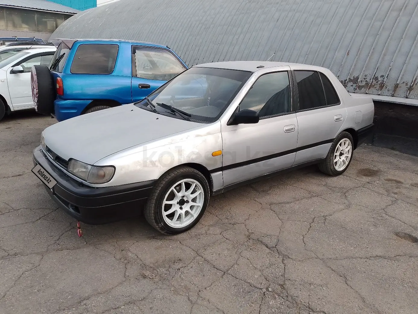 Nissan Sunny, 1991