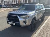 Toyota 4Runner 2014 года за 19 000 000 тг. в Астана – фото 2