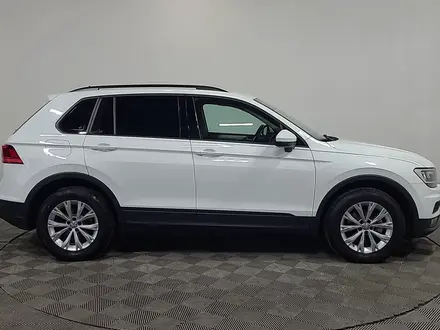 Volkswagen Tiguan 2019 года за 10 390 000 тг. в Алматы – фото 4