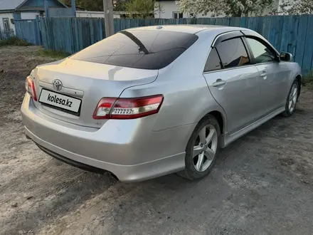 Toyota Camry 2010 года за 6 300 000 тг. в Семей – фото 2