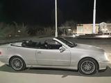 Mercedes-Benz CLK 320 2002 годаүшін4 500 000 тг. в Актау – фото 3