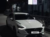 Hyundai Sonata 2021 года за 10 800 000 тг. в Жанаозен – фото 3