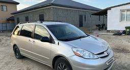 Toyota Sienna 2009 года за 5 200 000 тг. в Атырау – фото 2