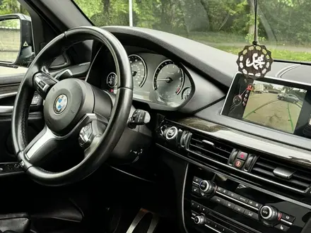 BMW X5 2015 года за 14 000 000 тг. в Алматы – фото 19