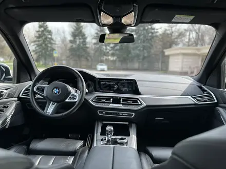 BMW X5 2021 года за 36 000 000 тг. в Алматы – фото 16