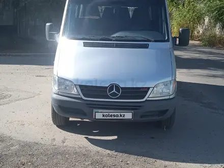 Mercedes-Benz  Sprinter 1998 года за 6 000 000 тг. в Талдыкорган – фото 2