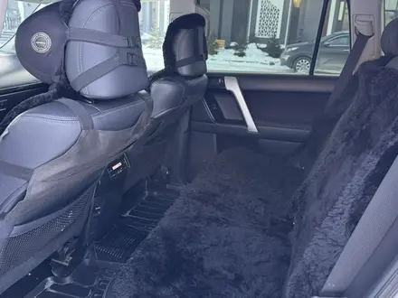 Toyota Land Cruiser Prado 2013 года за 16 500 000 тг. в Актобе – фото 18