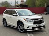 Toyota Highlander 2015 года за 16 500 000 тг. в Алматы – фото 3