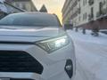 Toyota RAV4 2020 года за 18 000 000 тг. в Усть-Каменогорск – фото 3