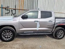 Mitsubishi L200, 2025