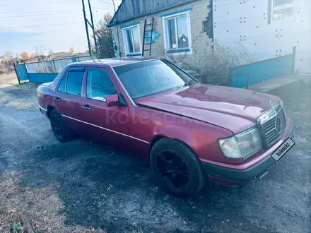 Mercedes-Benz E 200 1992 года за 1 150 000 тг. в Кокшетау – фото 2