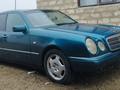 Mercedes-Benz E 230 1996 годаүшін1 100 000 тг. в Атырау