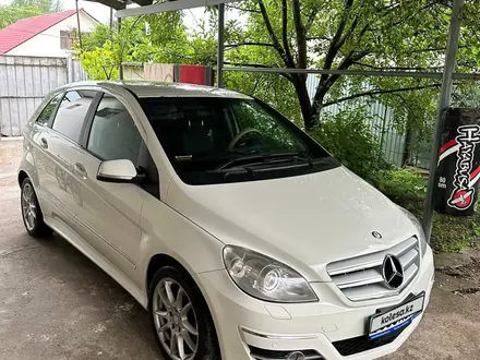 Mercedes-Benz B 180 2010 года за 5 800 000 тг. в Алматы – фото 2