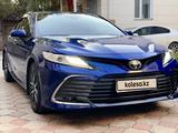 Toyota Camry 2021 года за 17 000 000 тг. в Астана – фото 5